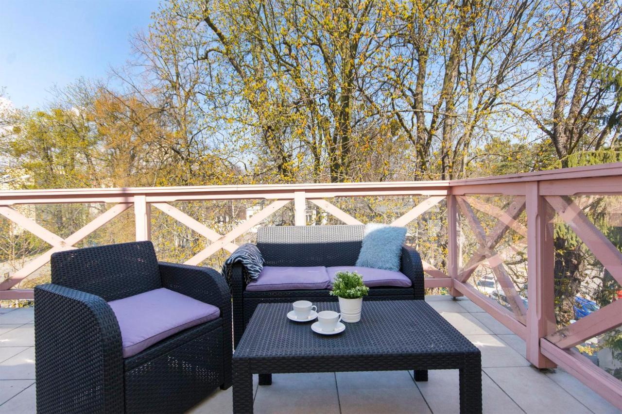 Green Park Rentyear Apartments 索波特 外观 照片